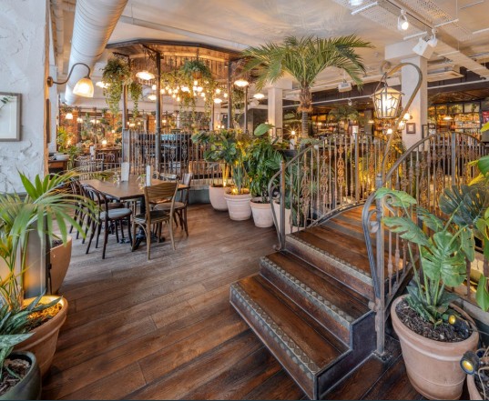 3. Unit E First Floor The Botanist